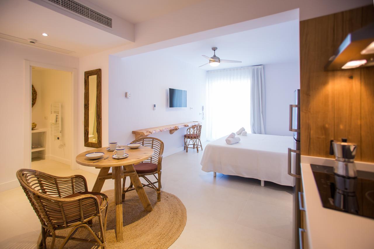 Sa Cala Suites Es Caló Eksteriør bilde