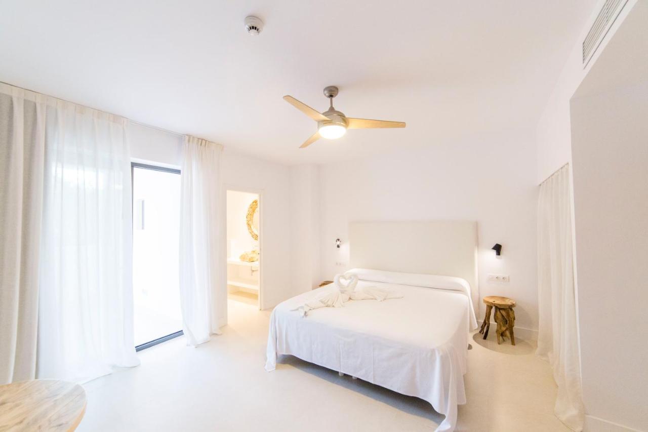 Sa Cala Suites Es Caló Eksteriør bilde